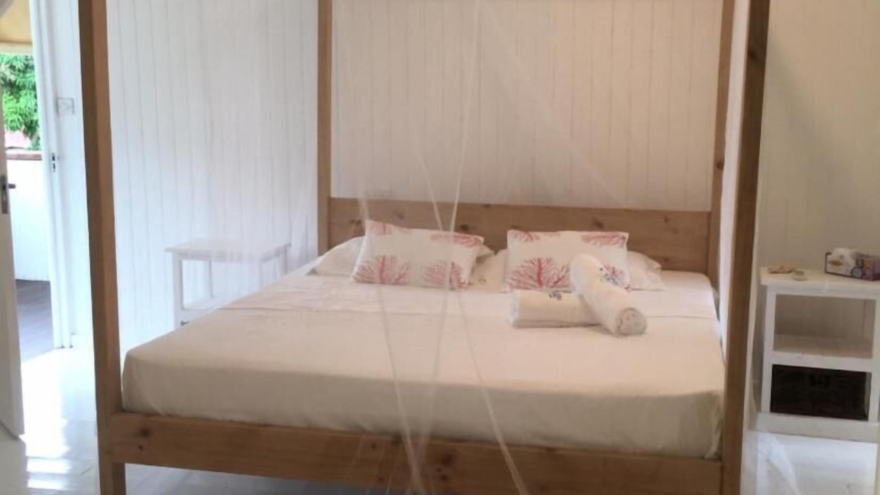 Photo of Bedroom in La Passe