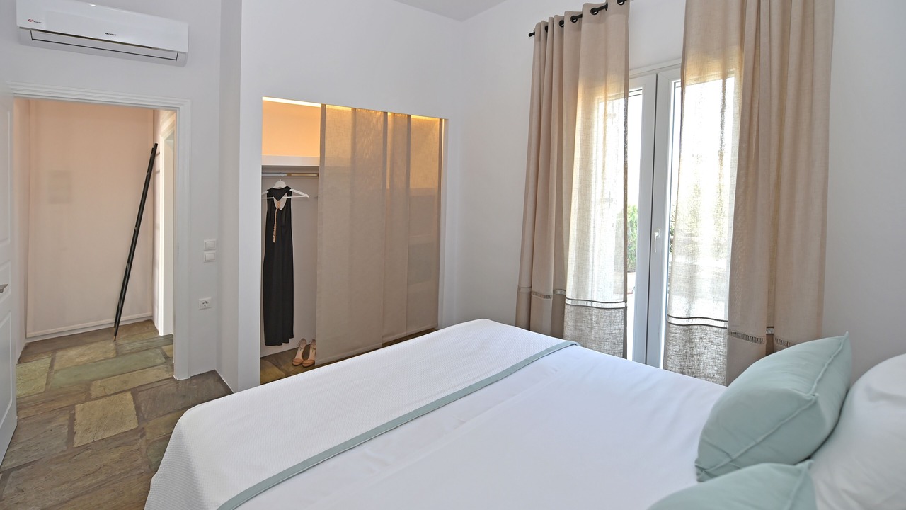 Photo of Bedroom in Tinos Town