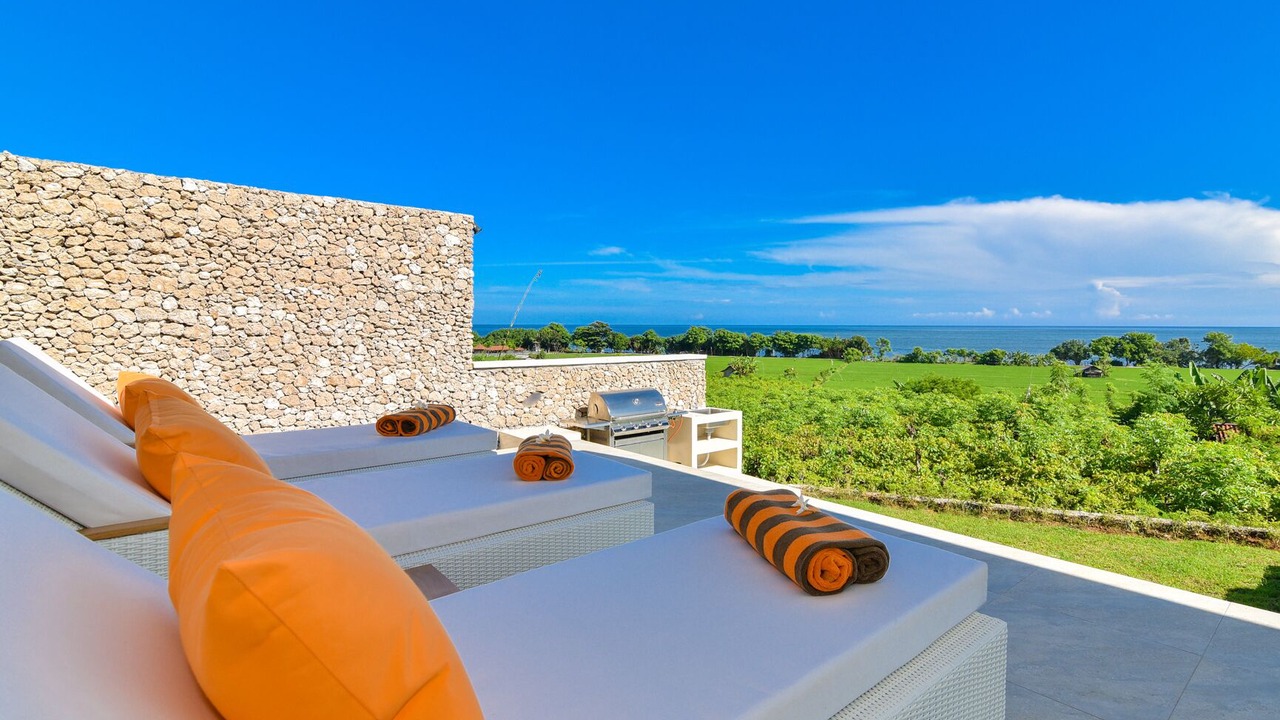 Photo of Patio Balcony in Umeanyar