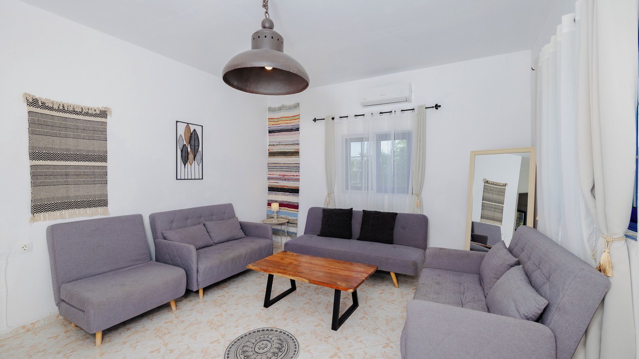 Photo of Livingroom in Gennadi