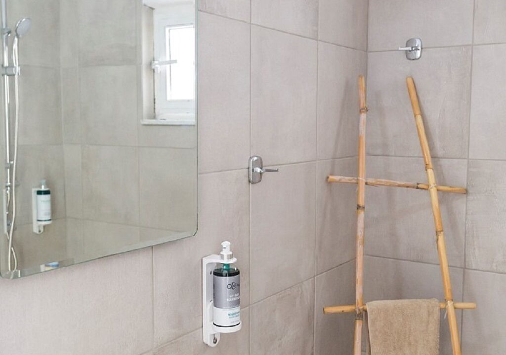 Photo of Bathroom in Gennadi