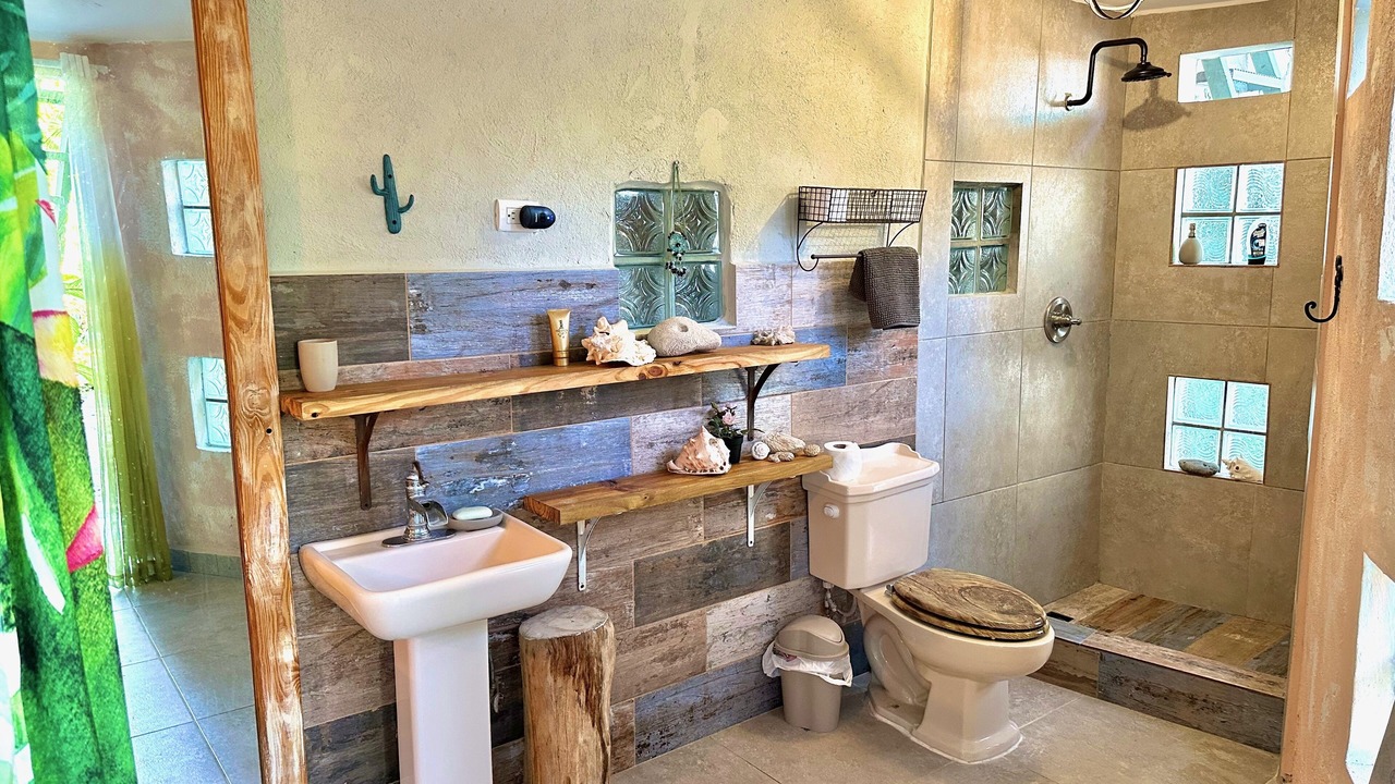 Photo of Bathroom in ProCab
