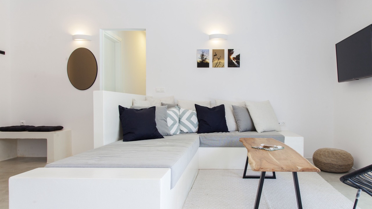 Photo of Livingroom in Mikros Gialos