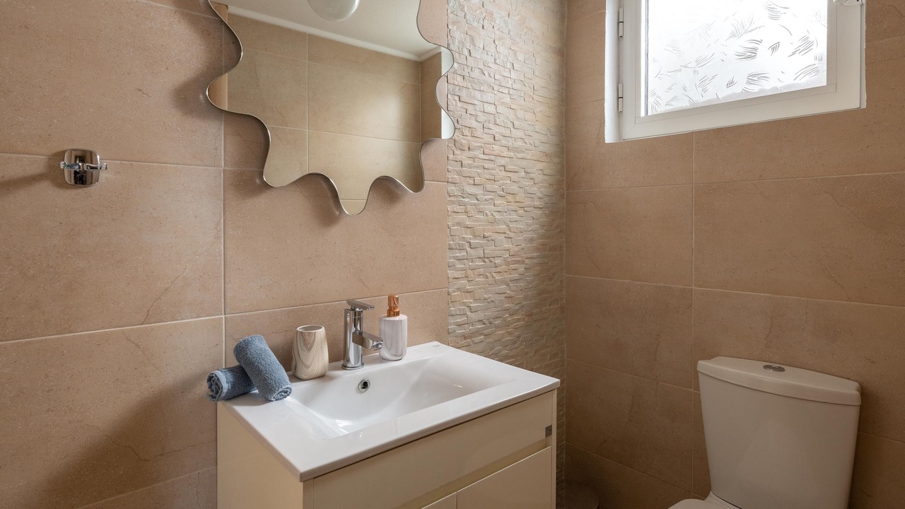 Photo of Bathroom in Kamiros