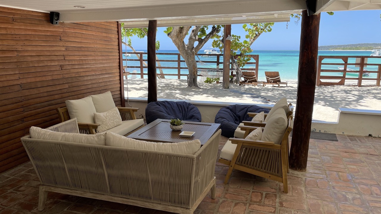 Photo of Patio Balcony in Punta Rucia