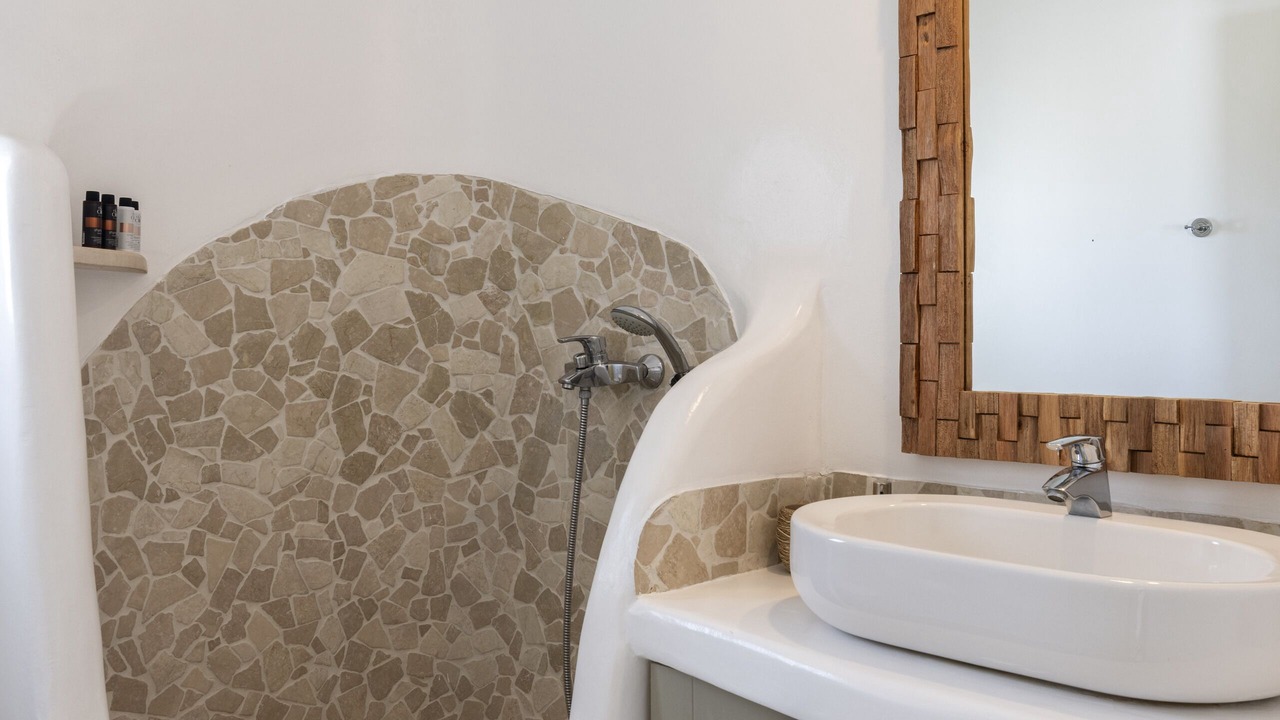 Photo of Bathroom in Platis Gialos