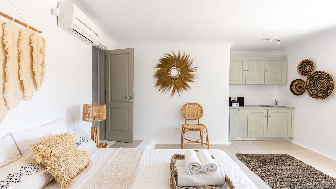 Photo of Bedroom in Platis Gialos