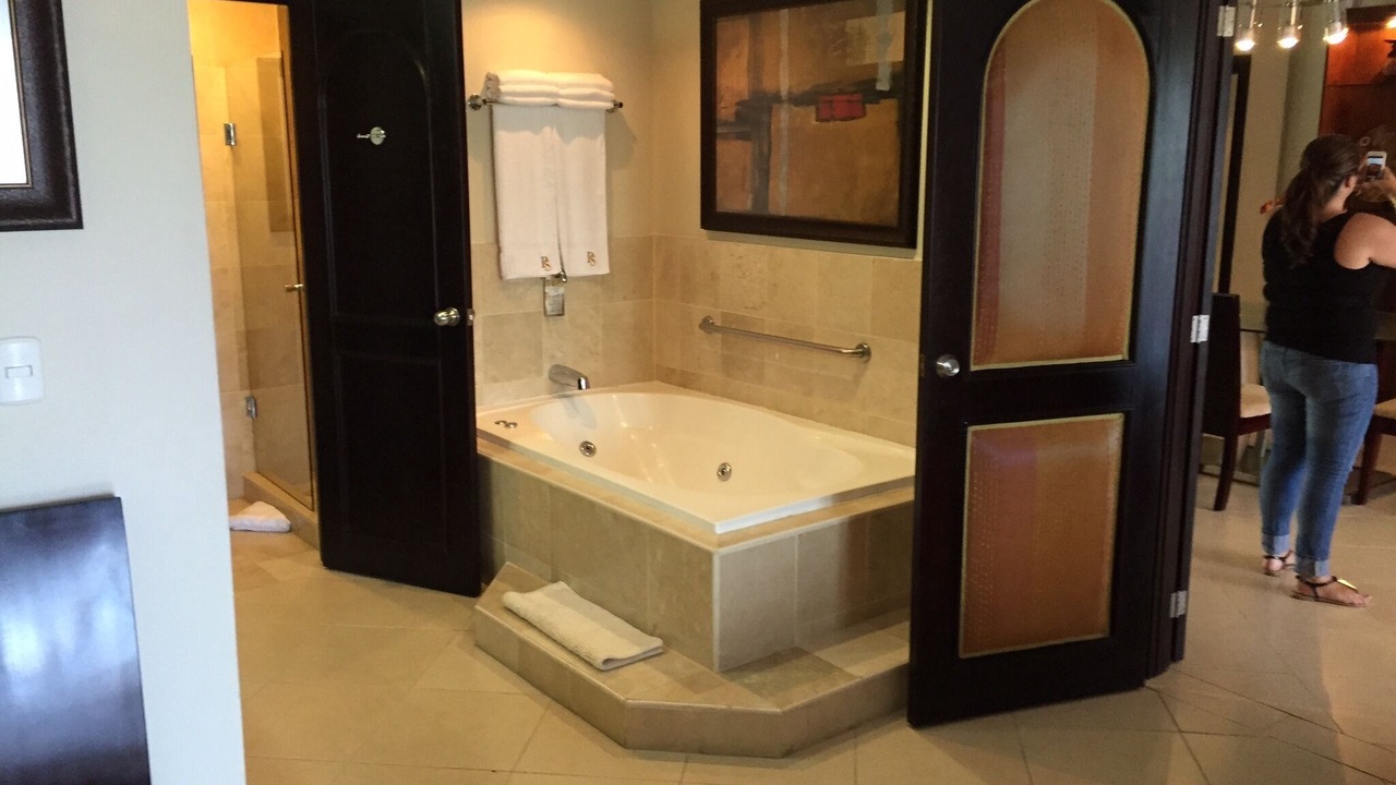 Photo of Bathroom in Los Brazos