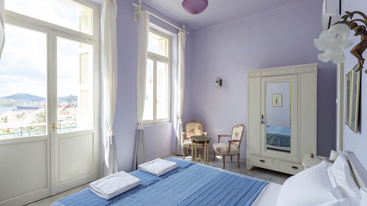 Photo of Bedroom in Ermoupoli