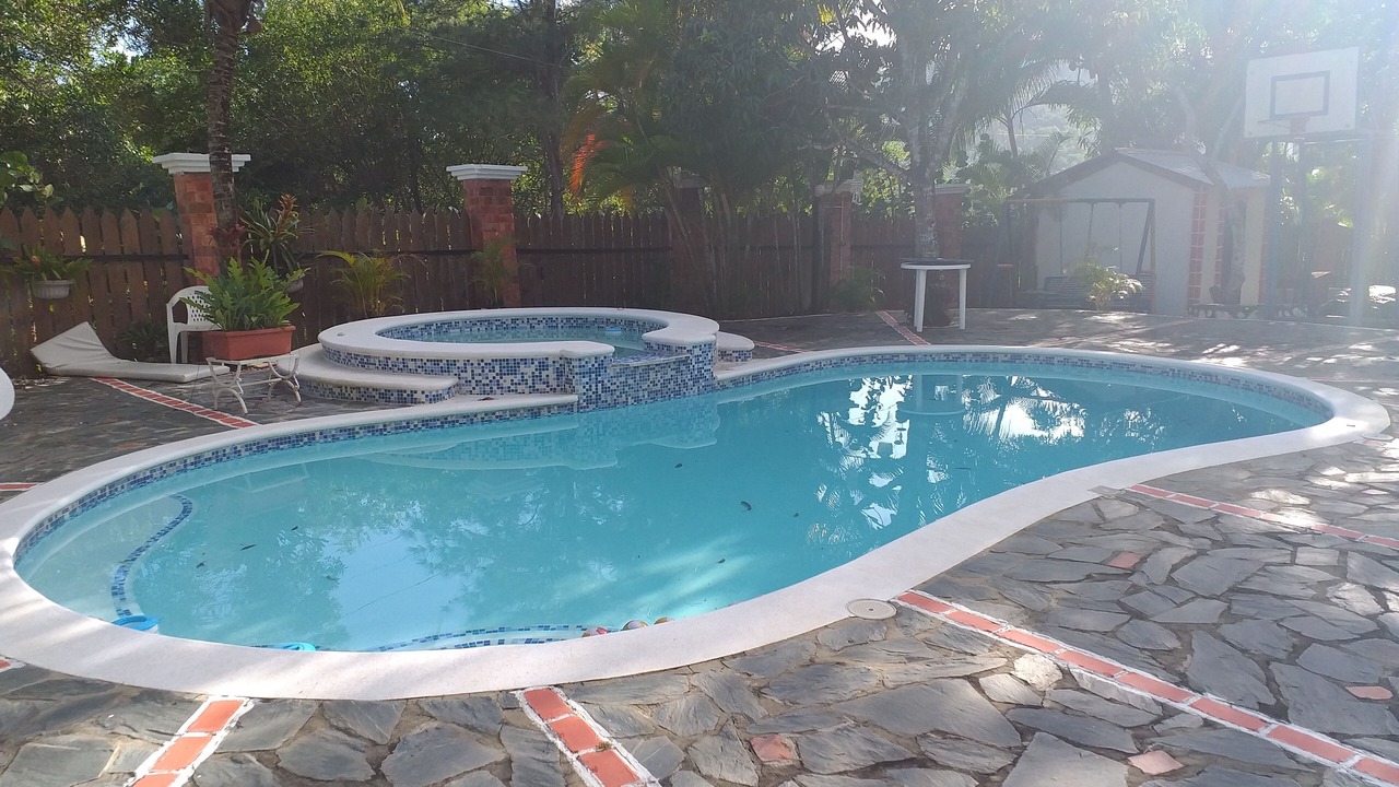 Photo of Outdoor in Pedro Brand