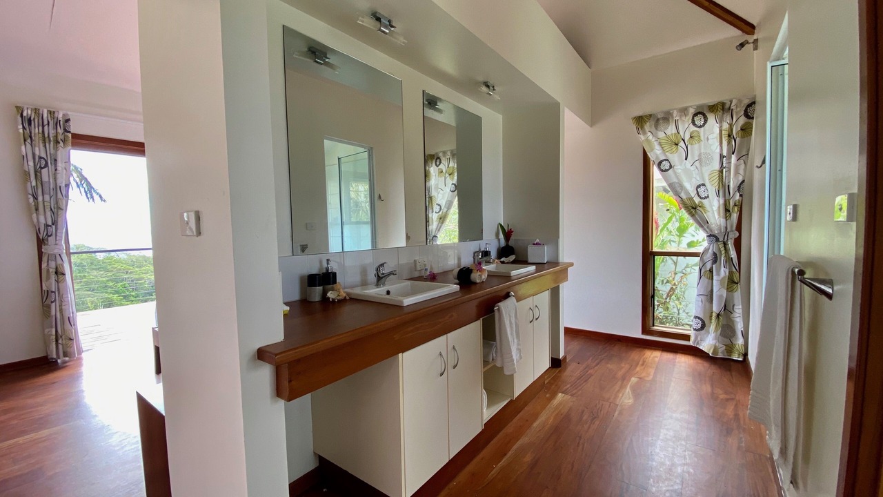 Photo of Bathroom in Taveuni Island East