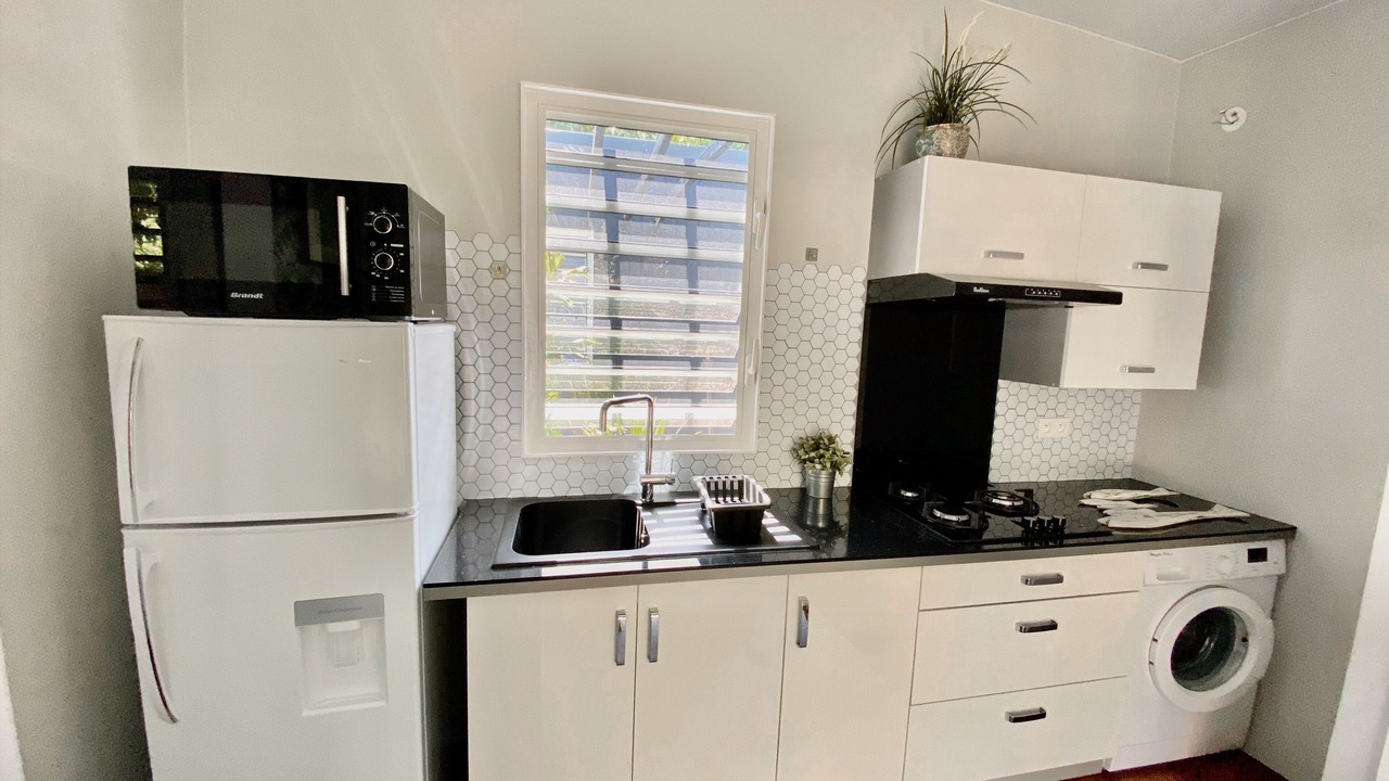 Photo of Kitchen in Punaauia