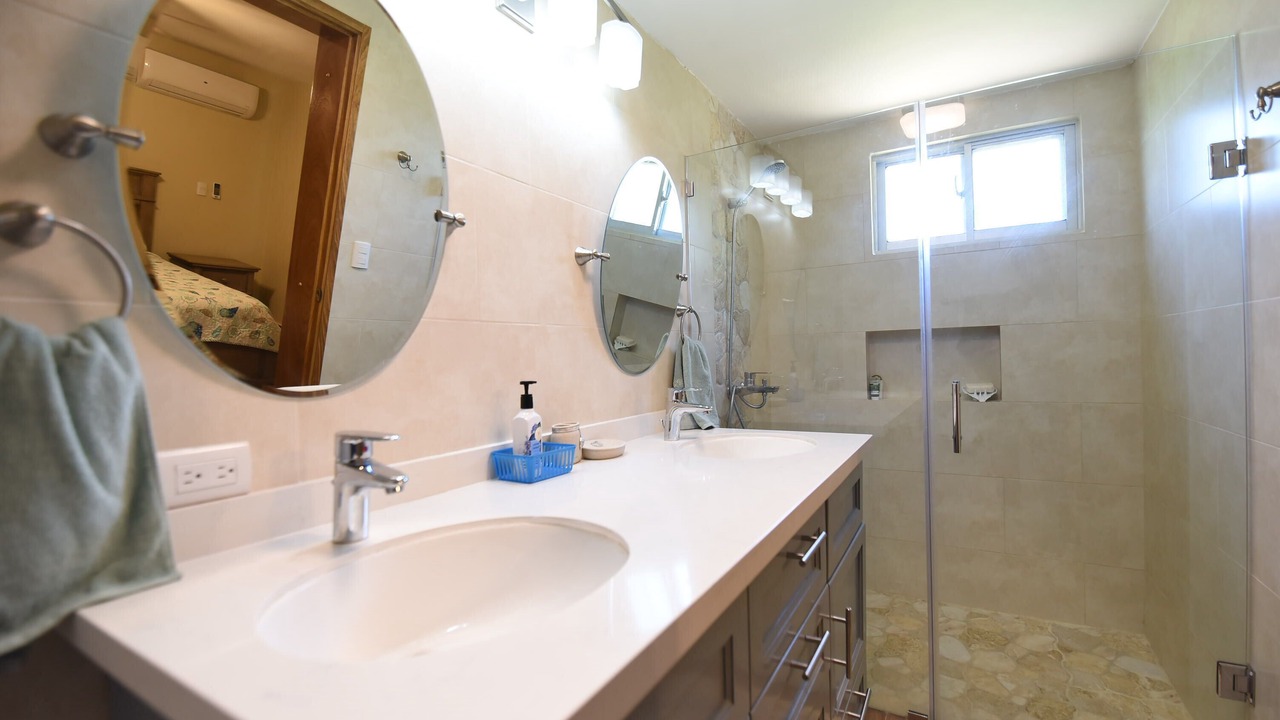 Photo of Bathroom in Costambar