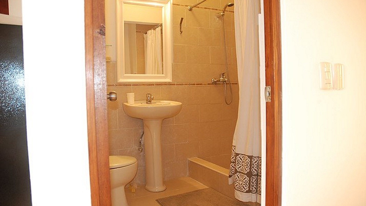 Photo of Bathroom in Los Cerros