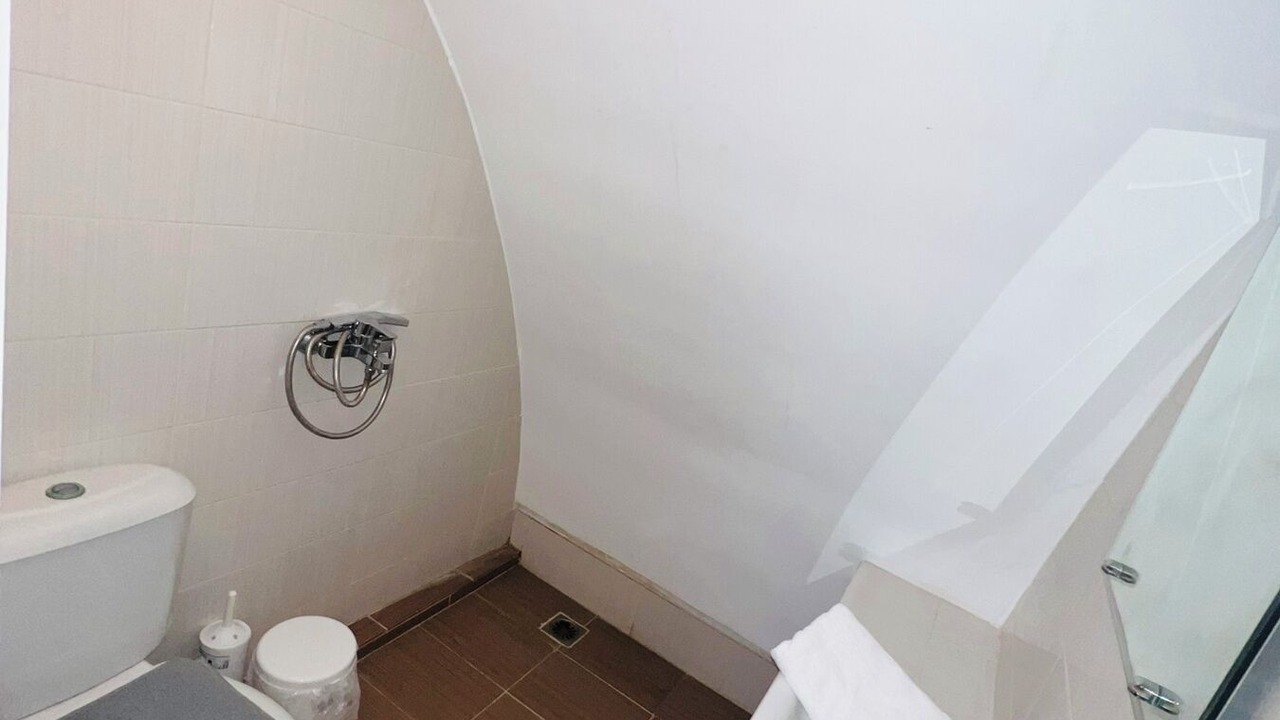Photo of Bathroom in Perissa