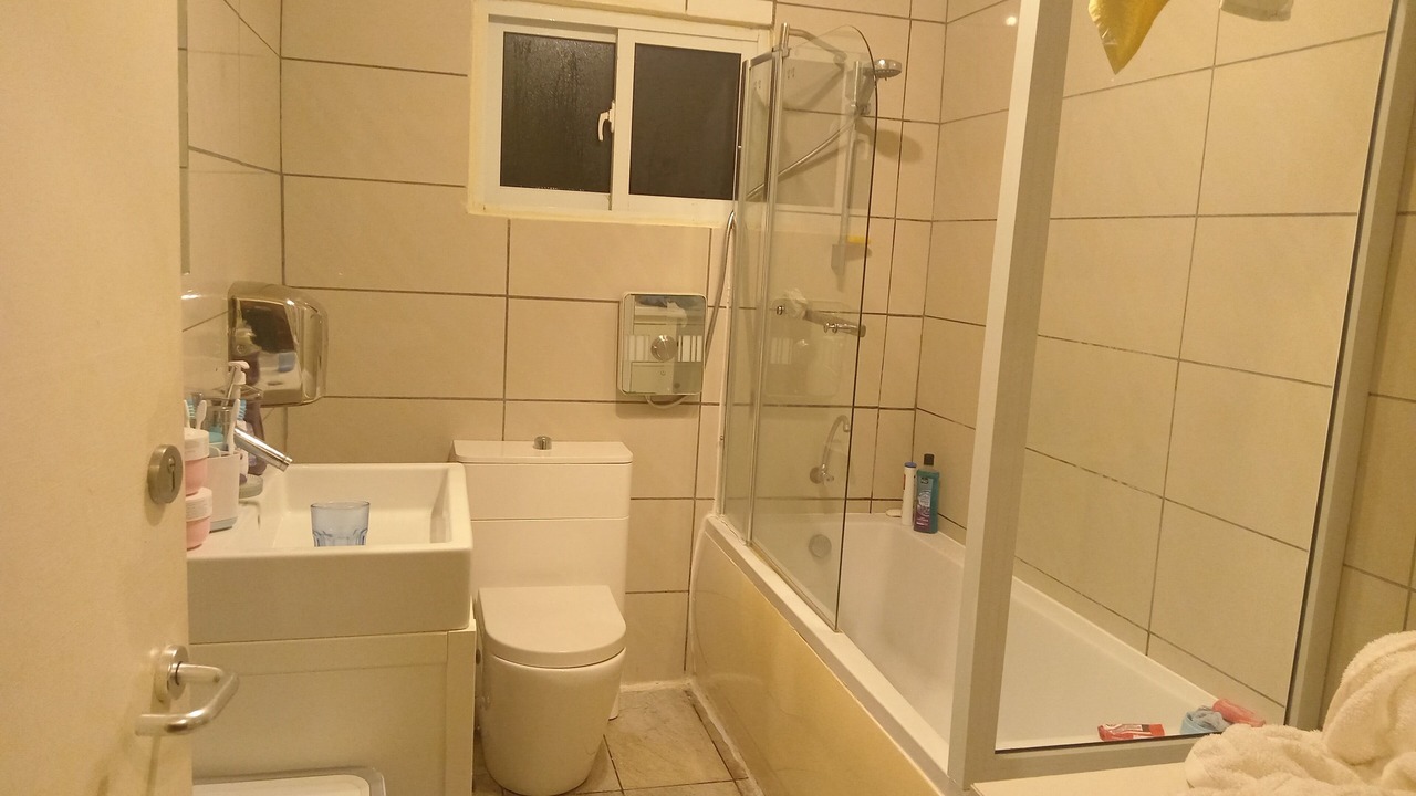 Photo of Bathroom in Glacis