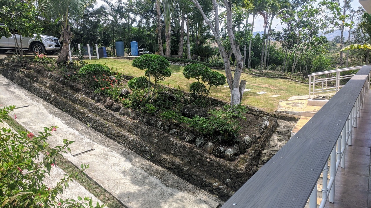 Photo of Outdoor in Janico