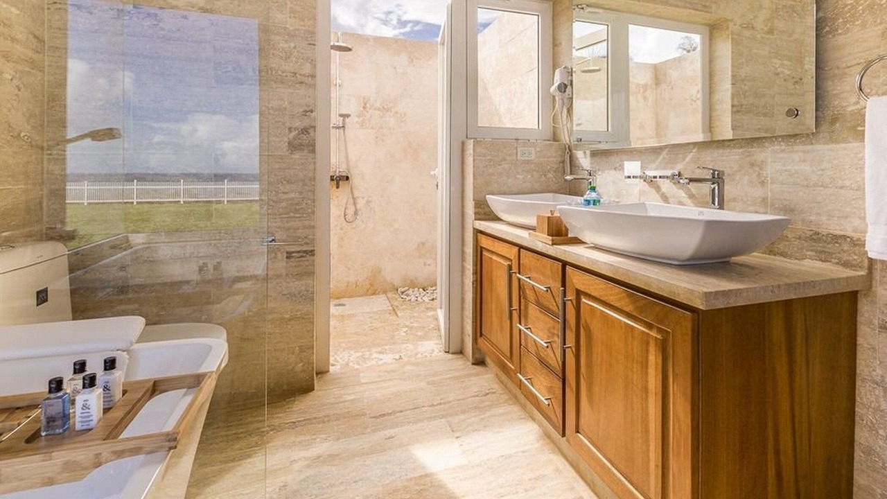 Photo of Bathroom in Playa Chiquita
