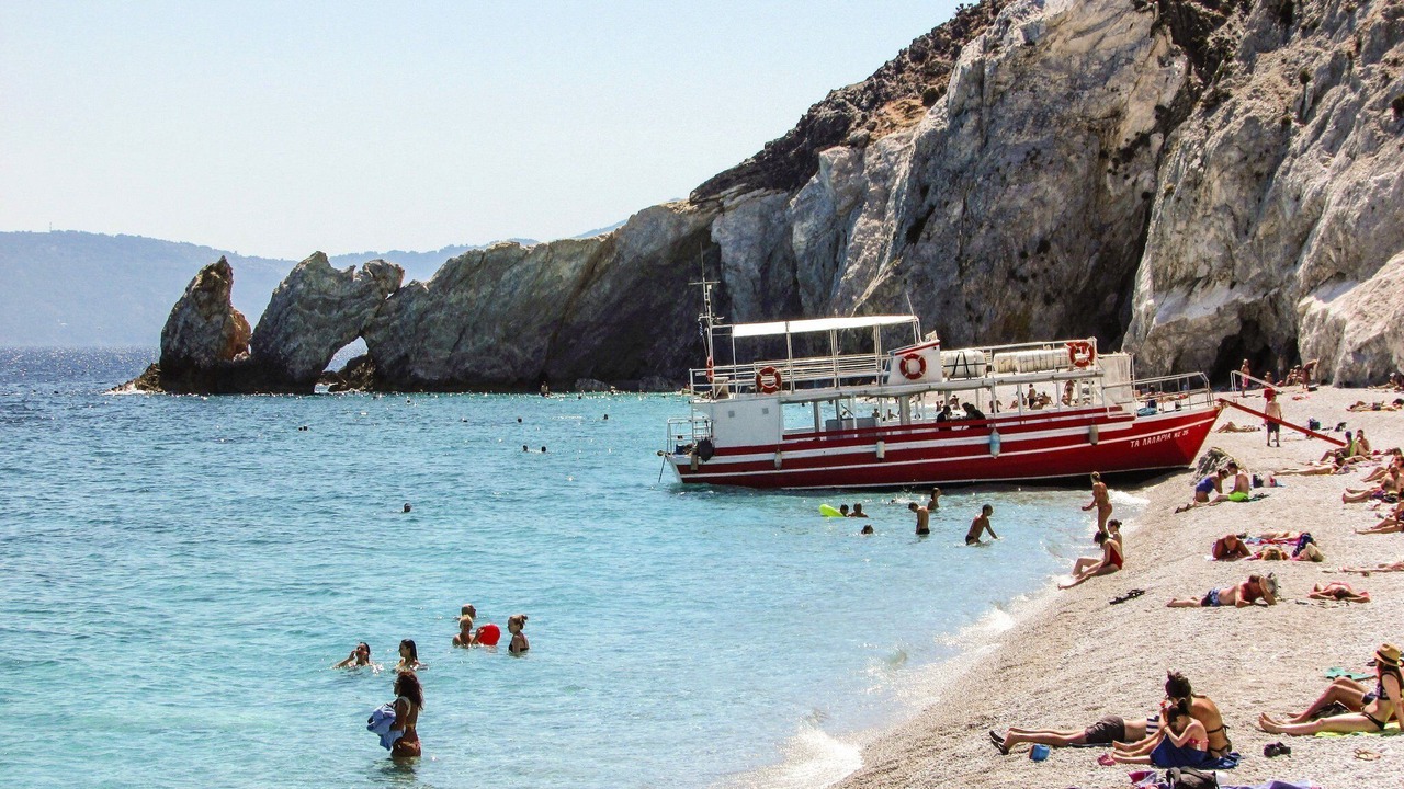 Photo of Others in Parasporos