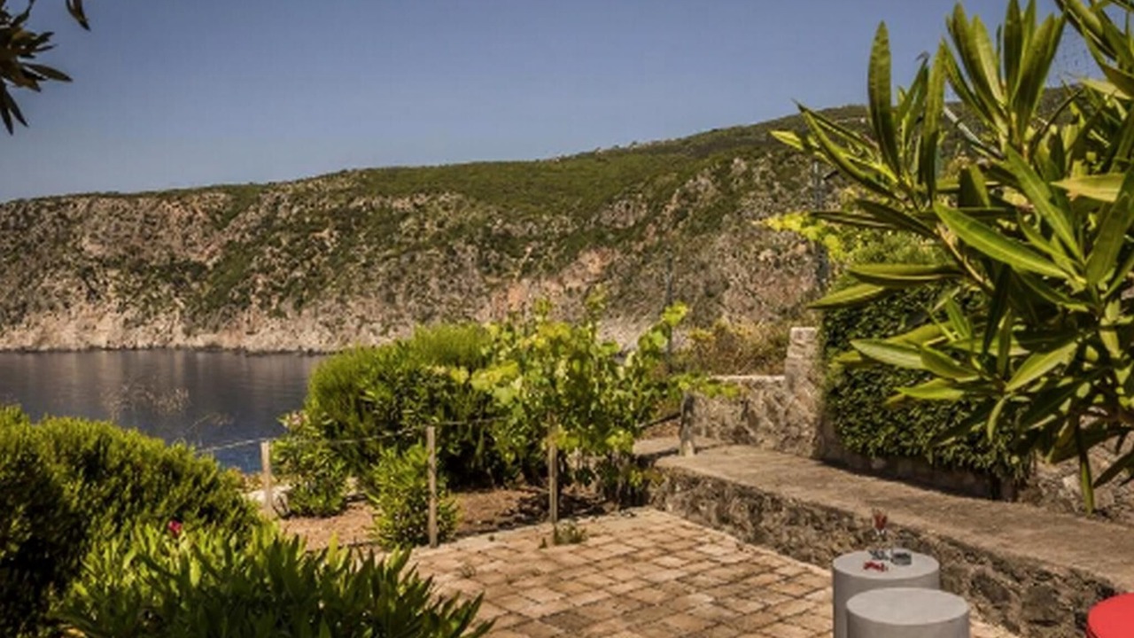 Photo of Others in Assos