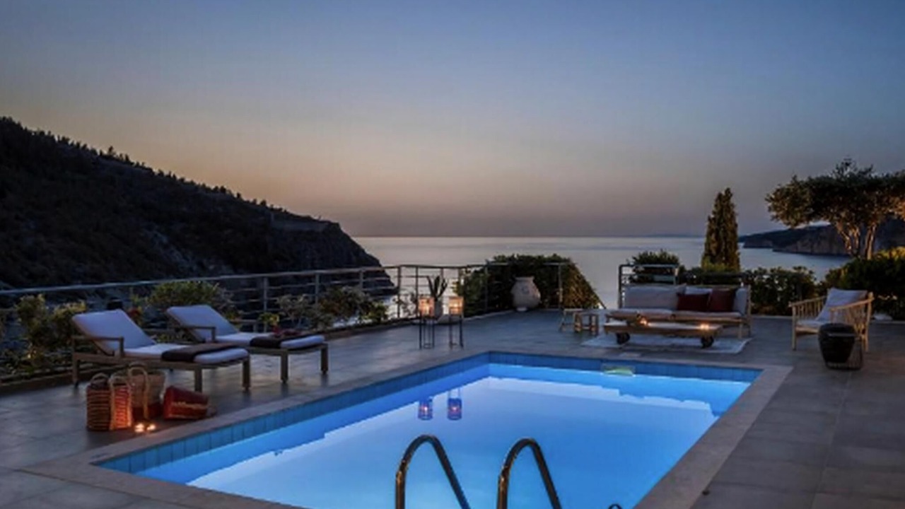 Photo of Others in Assos