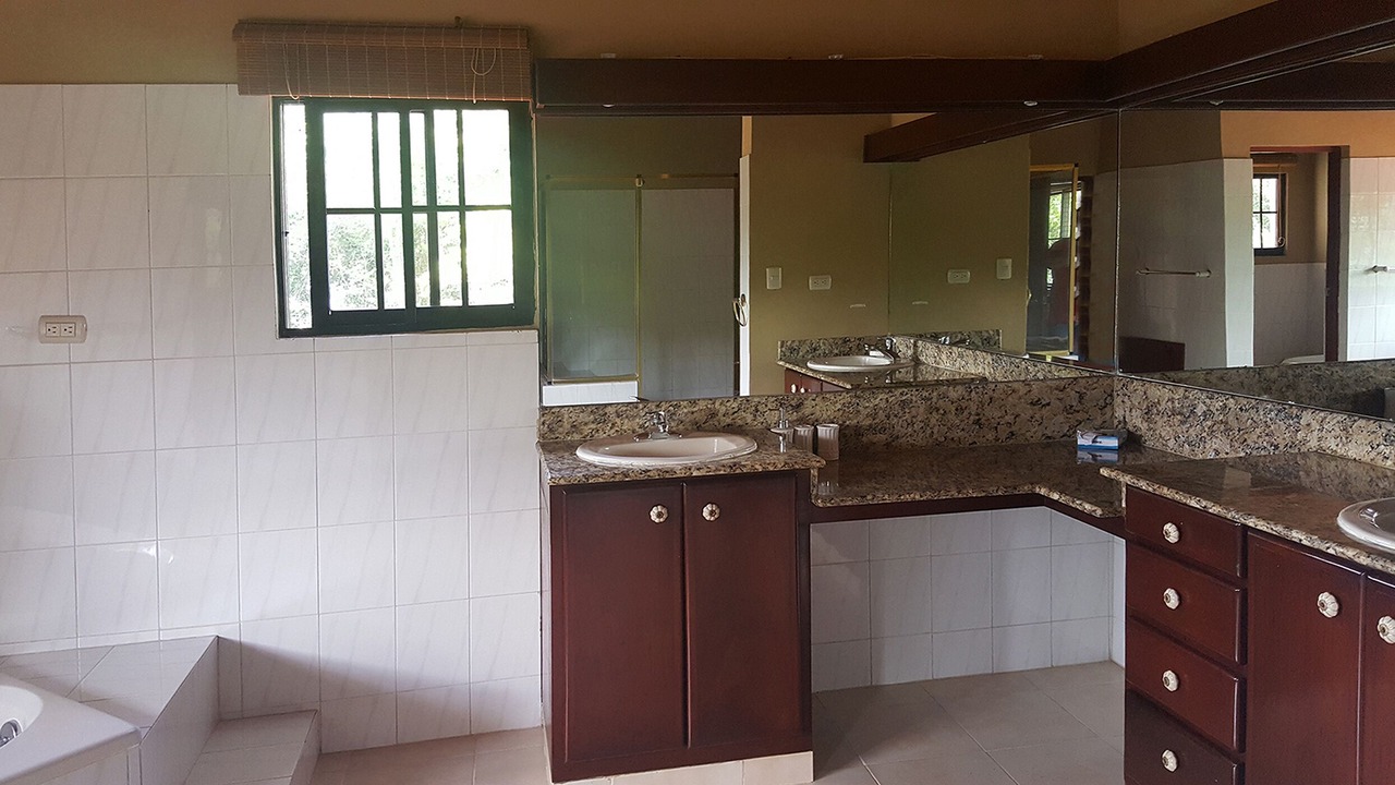 Photo of Bathroom in Playa Chiquita