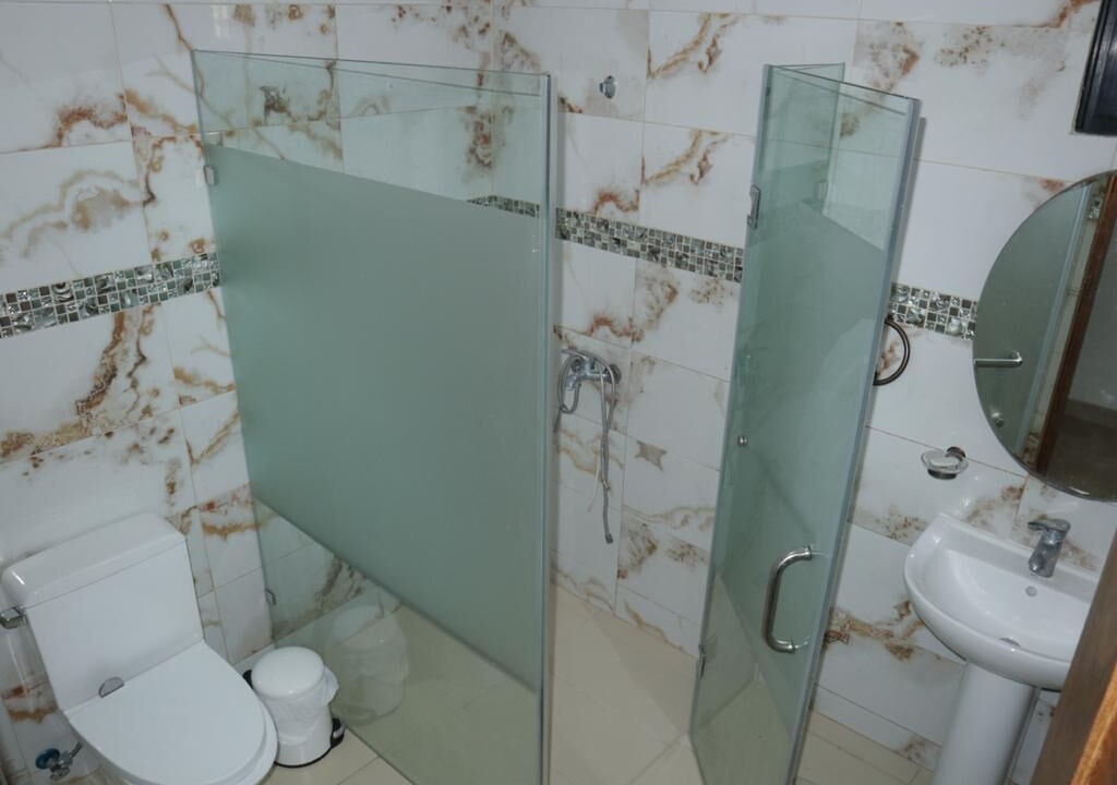 Photo of Bathroom in Gascue
