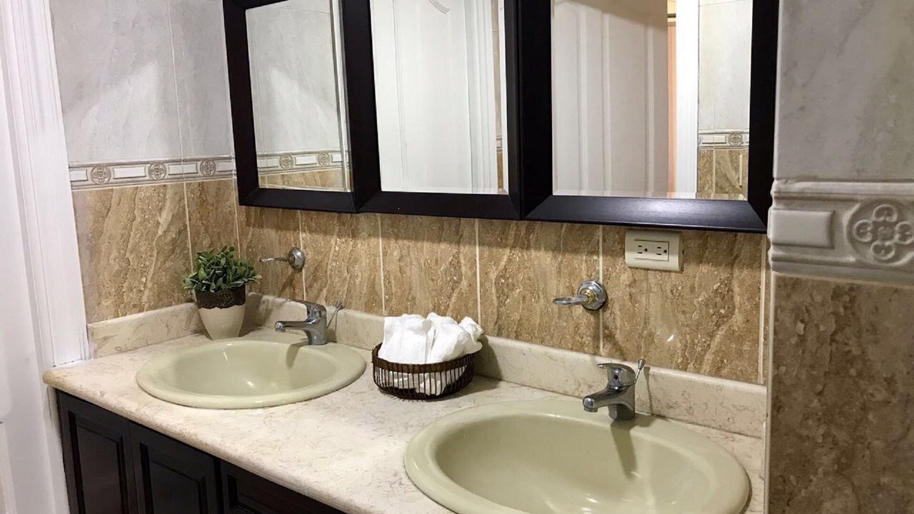 Photo of Bathroom in Honduras del Norte