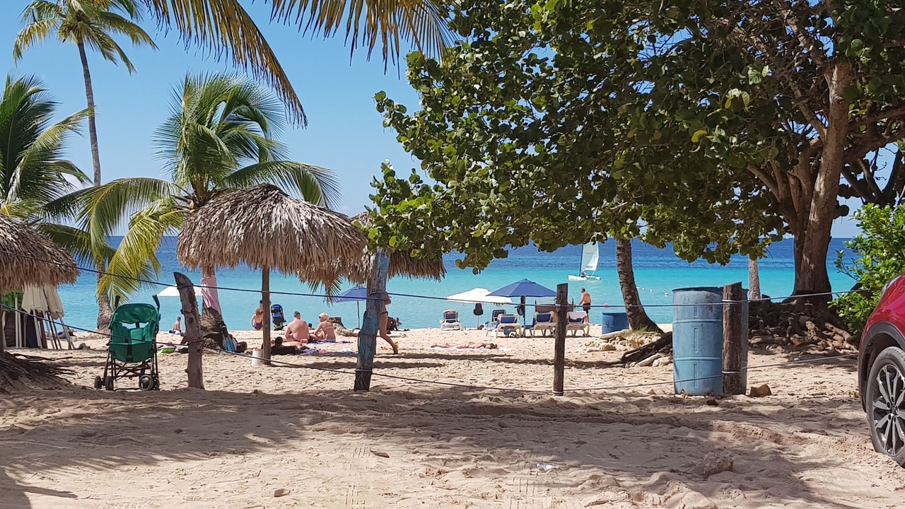 Photo of Others in Dominicus