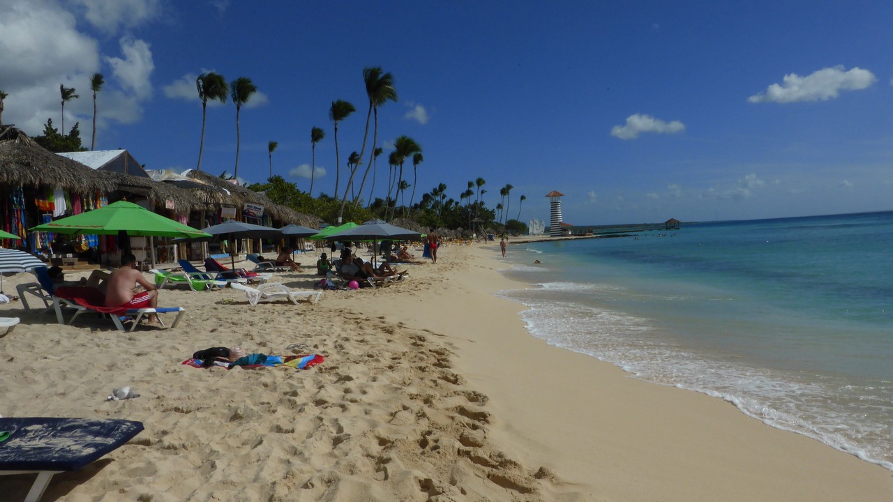 Photo of Others in Dominicus