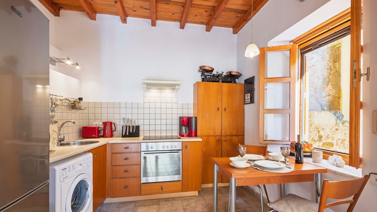 Photo of Kitchen in Rhodes Old Town
