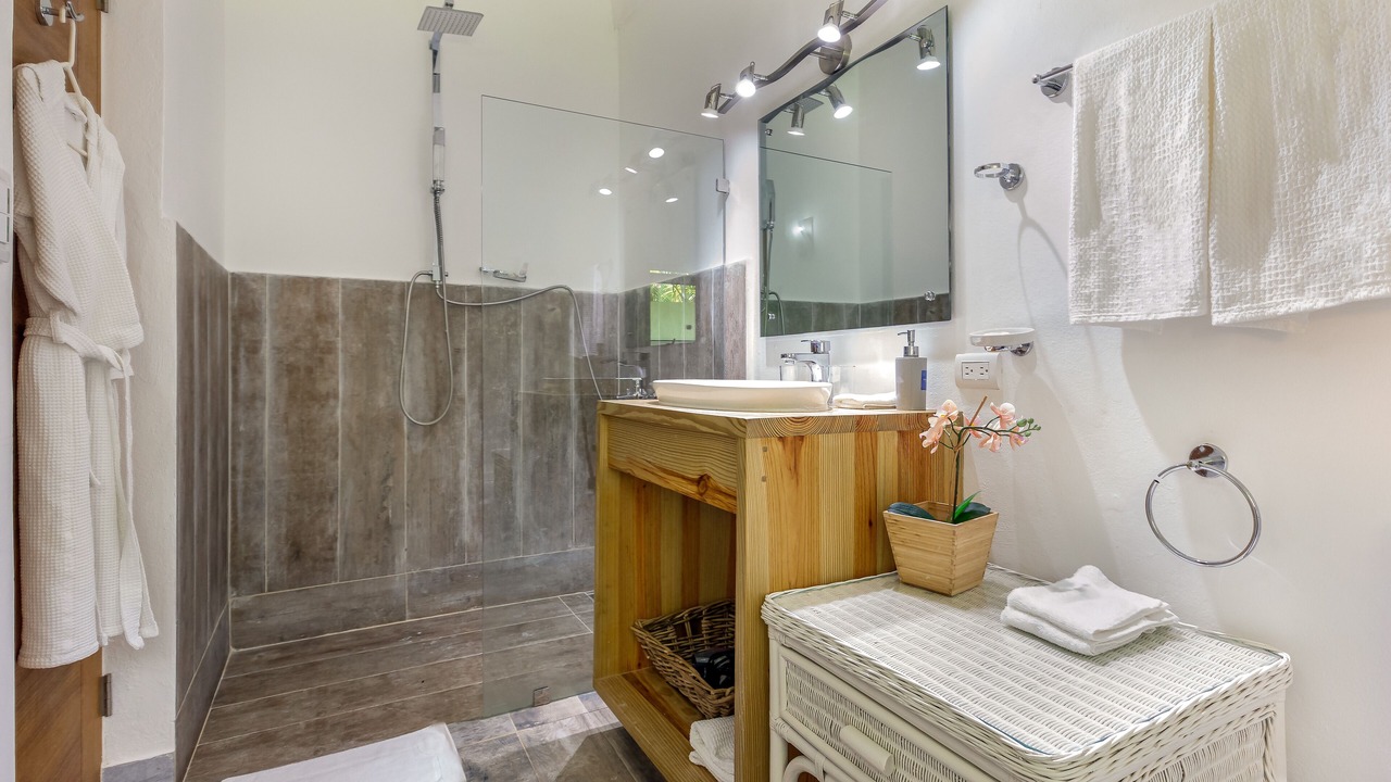 Photo of Bathroom in Los Lagos