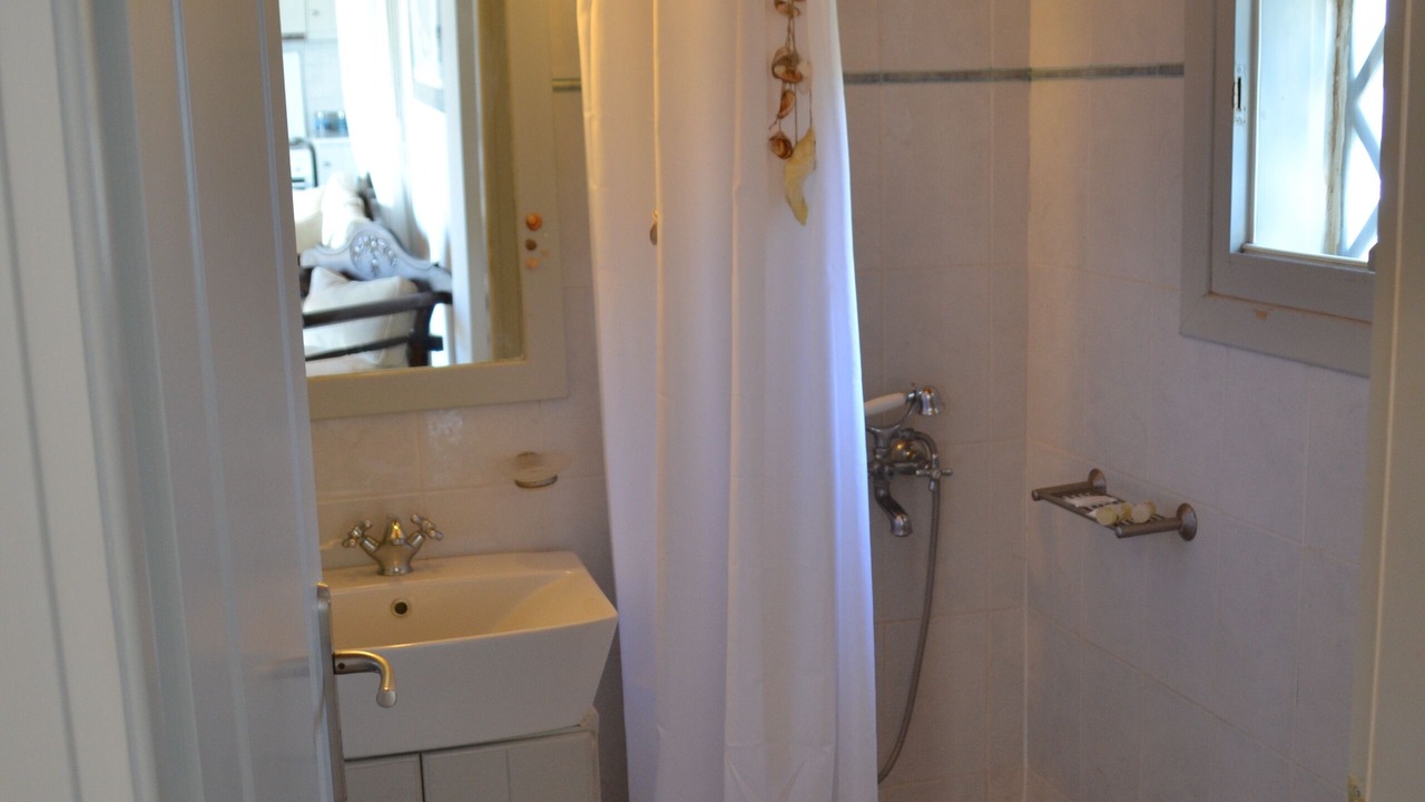 Photo of Bathroom in Tinos Town