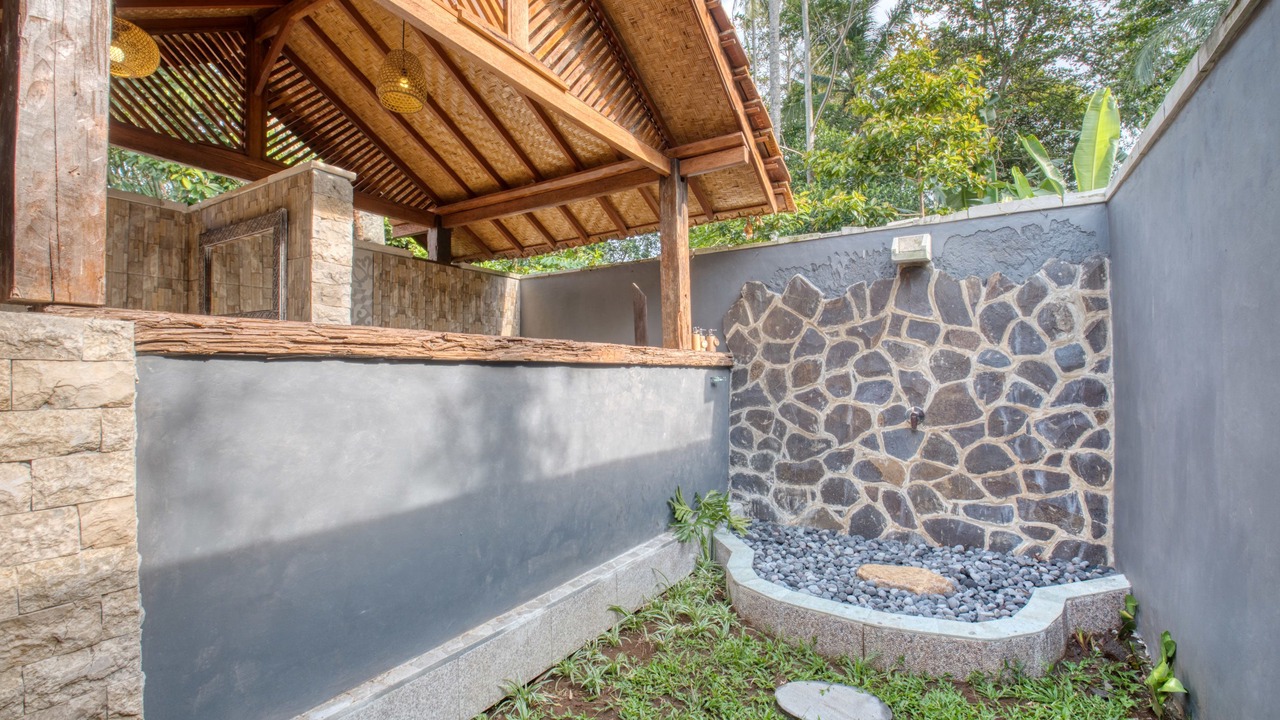Photo of Bathroom in Sayan