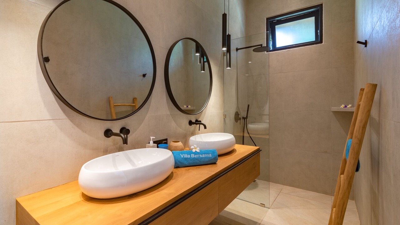 Photo of Bathroom in Banjartegehe