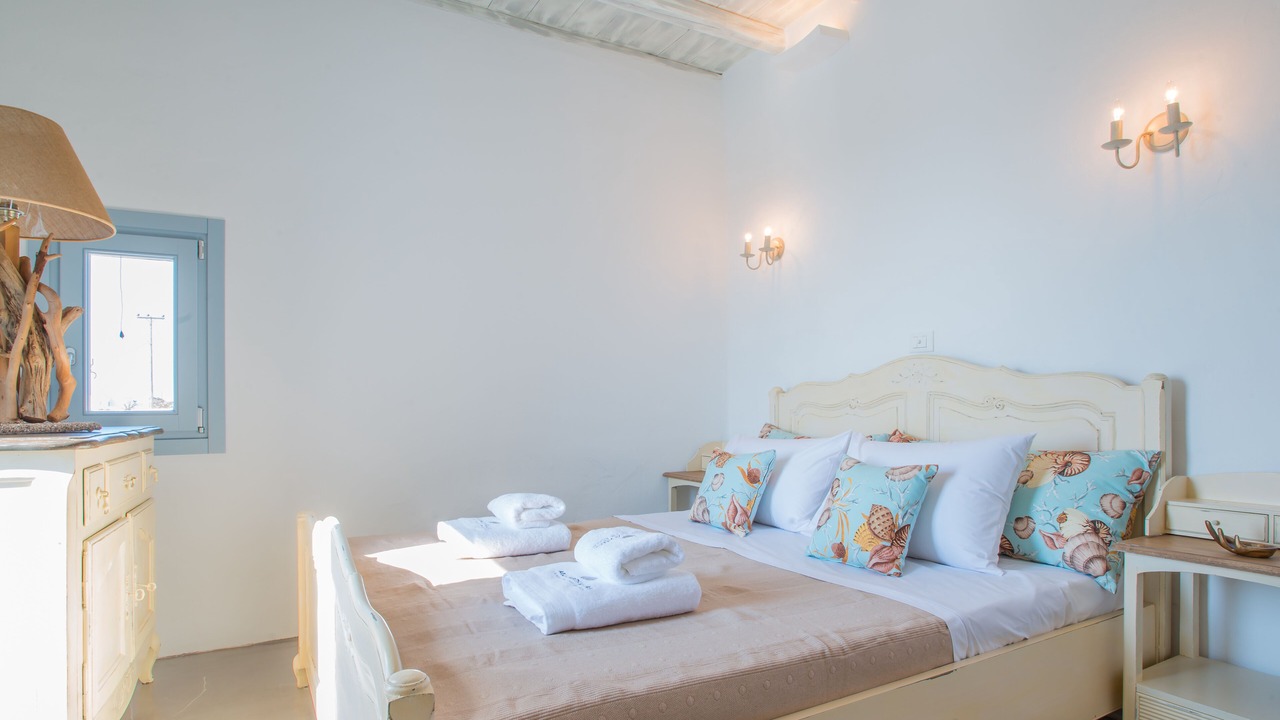 Photo of Bedroom in Chrissi Akti