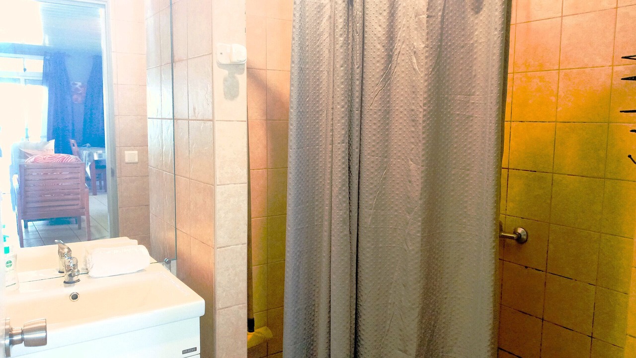 Photo of Bathroom in Nu'urua