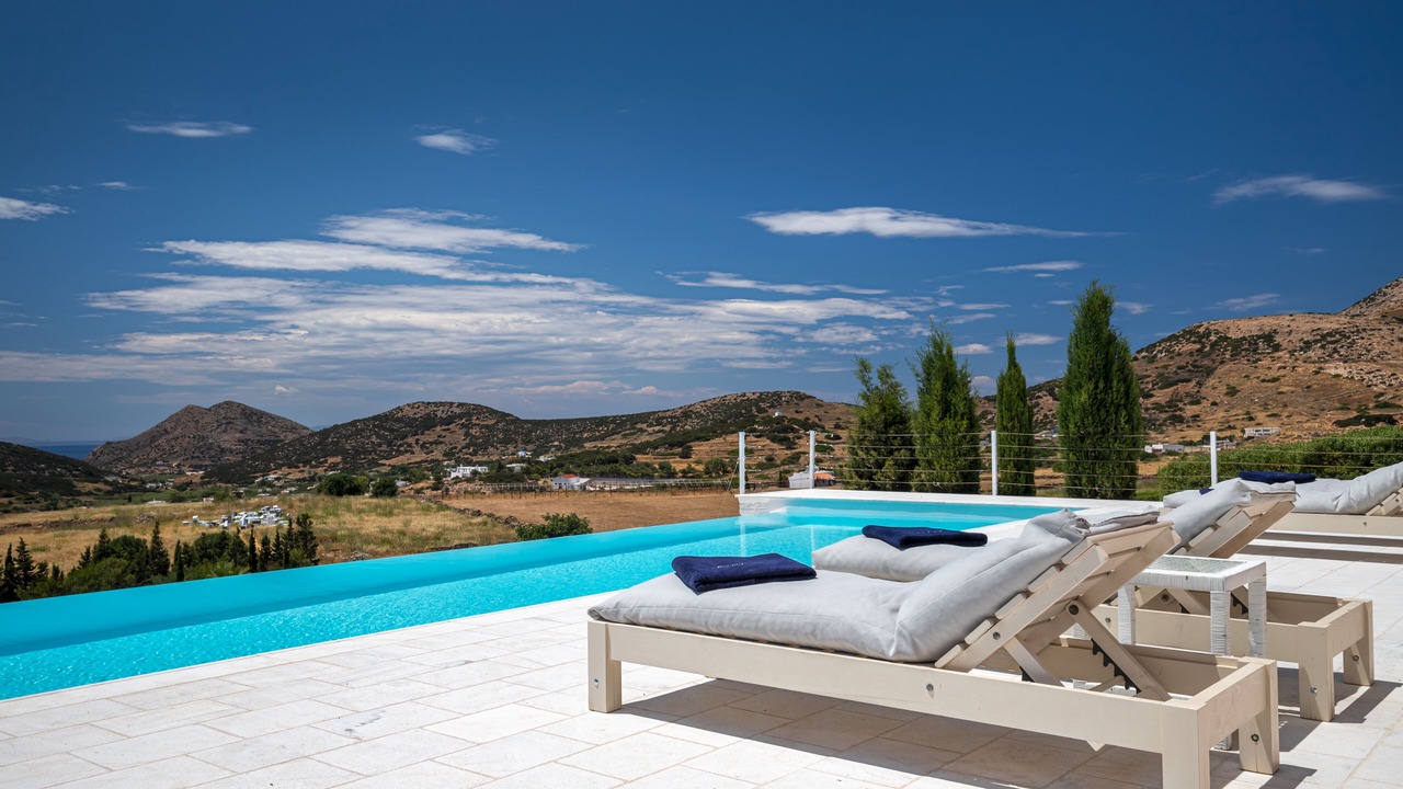 Photo of Outdoor in Mesaria