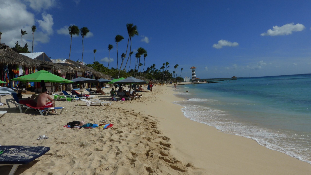 Photo of Others in Dominicus