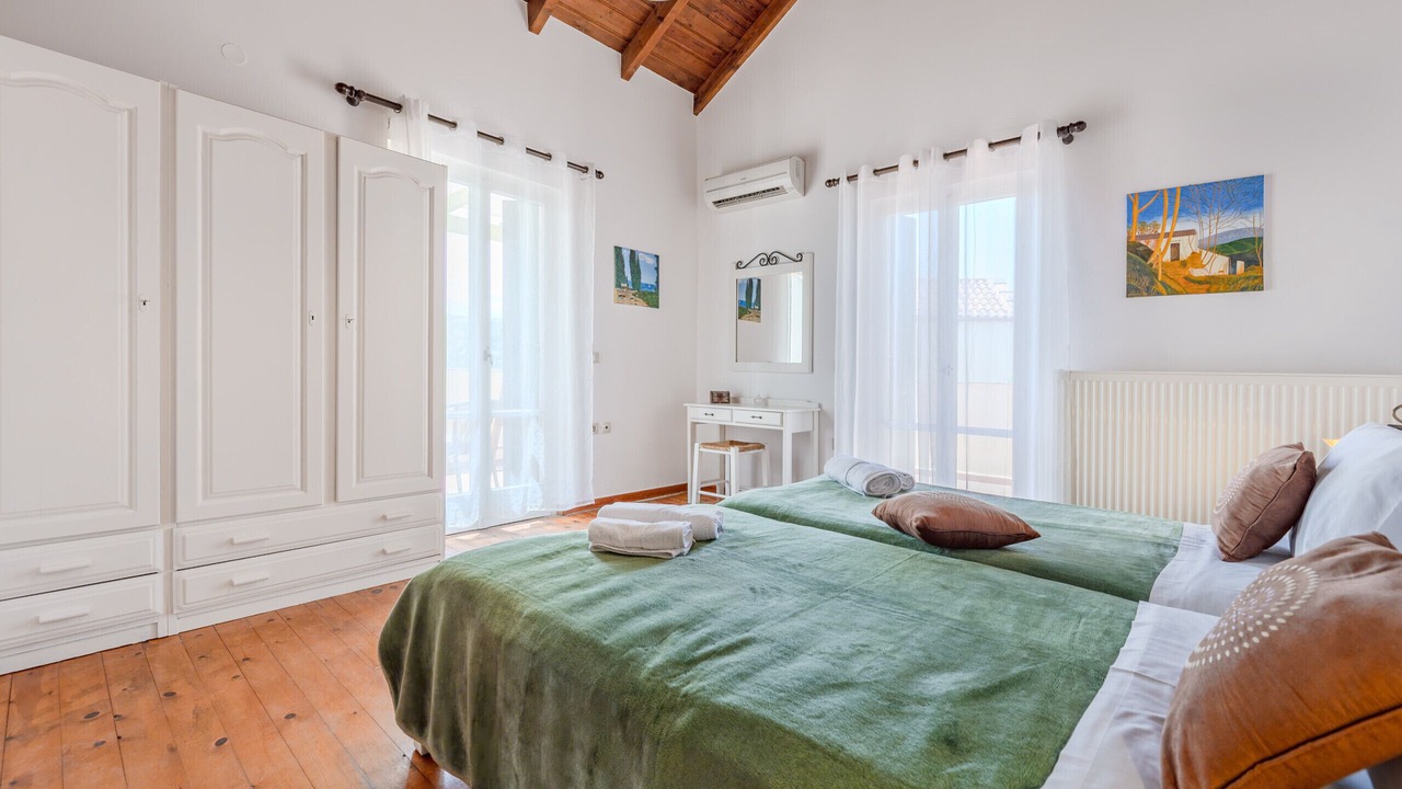Photo of Bedroom in Douliana