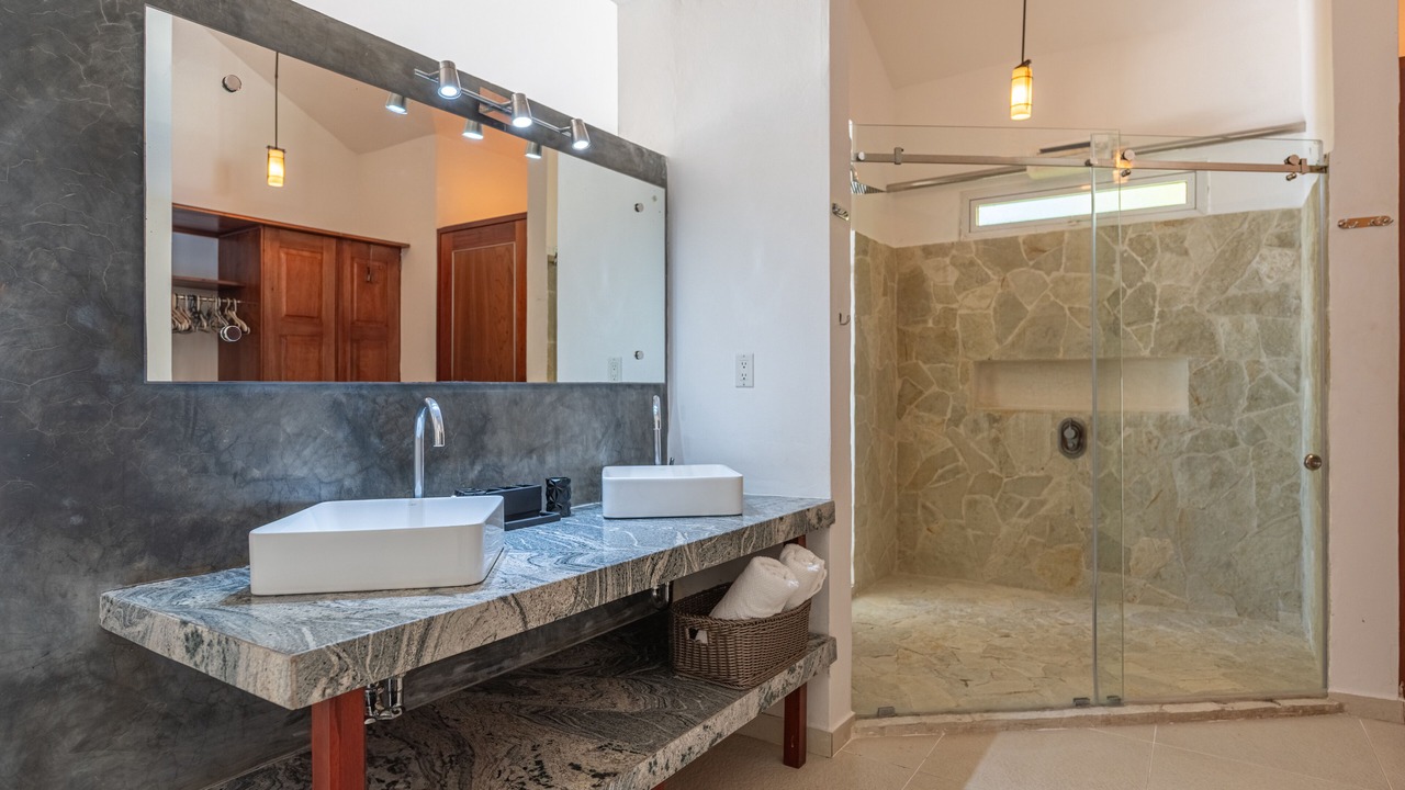Photo of Bathroom in Playa Chiquita