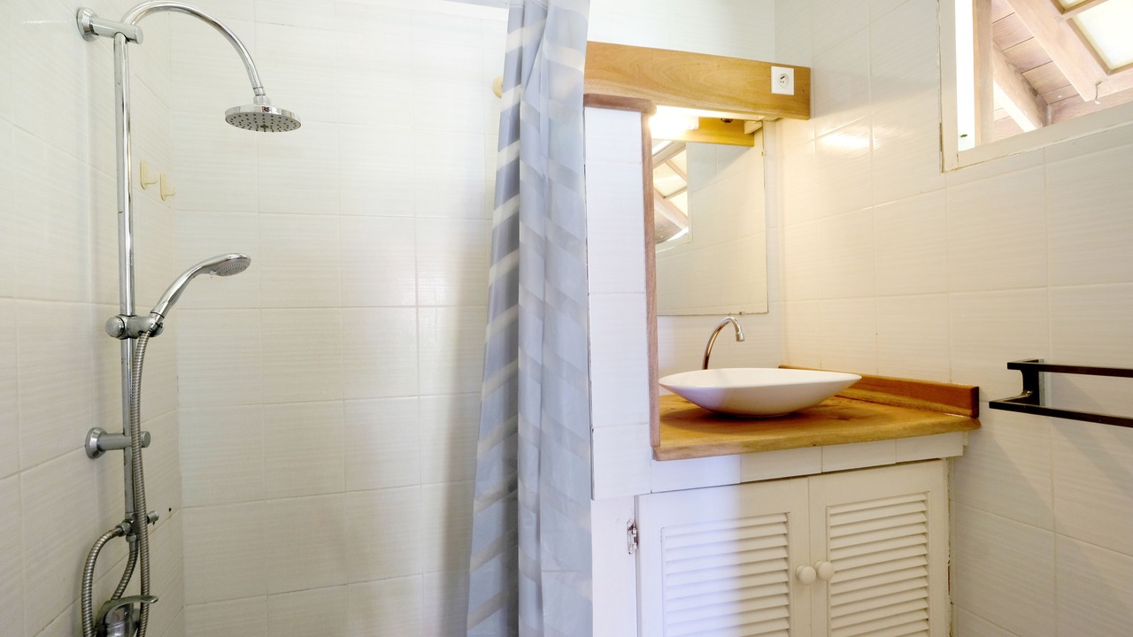 Photo of Bathroom in Tiahura