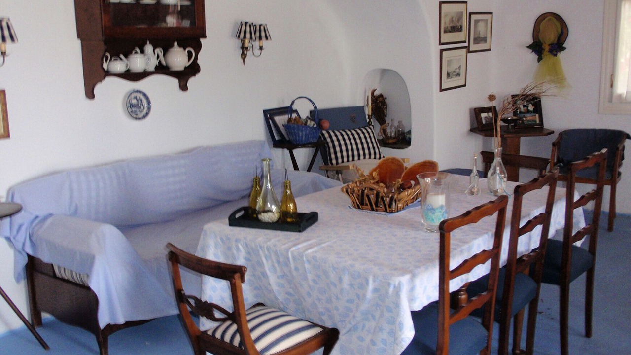 Photo of Bedroom in Ydrousa