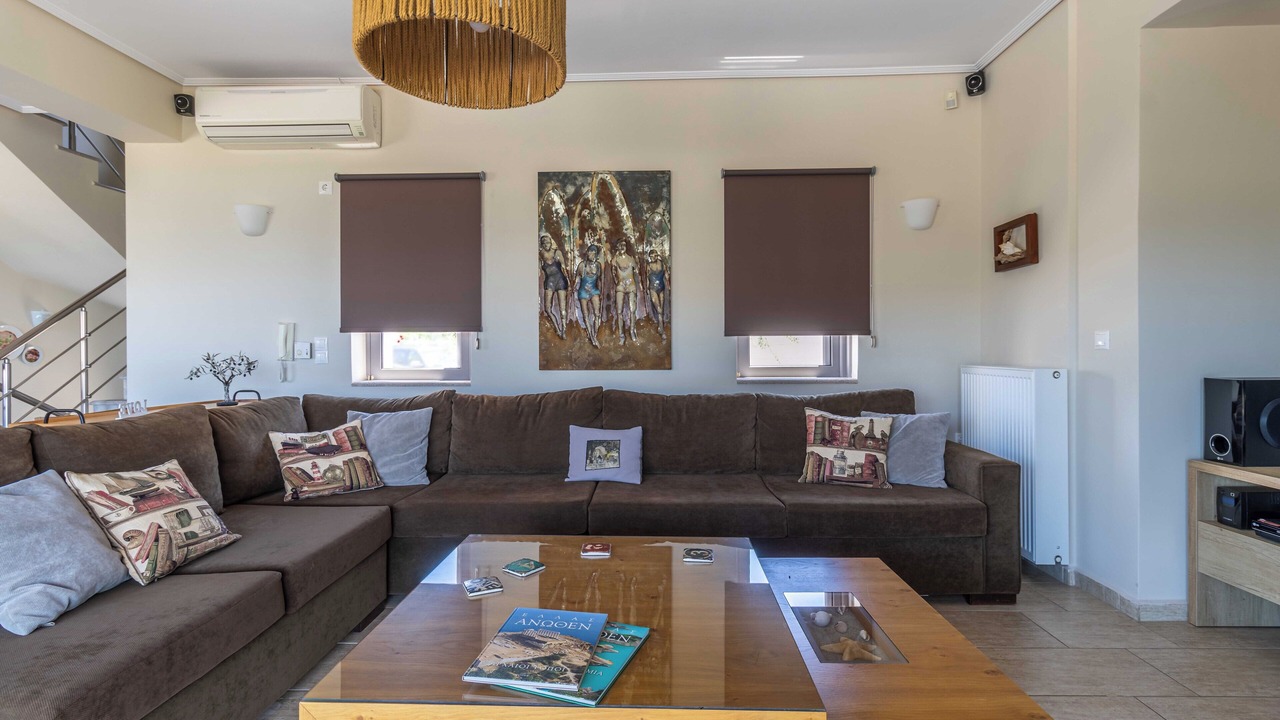 Photo of Livingroom in Limni Vouliagmenis