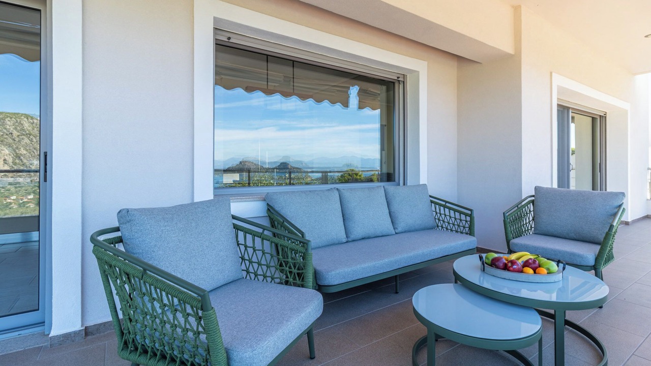 Photo of Patio Balcony in Limni Vouliagmenis