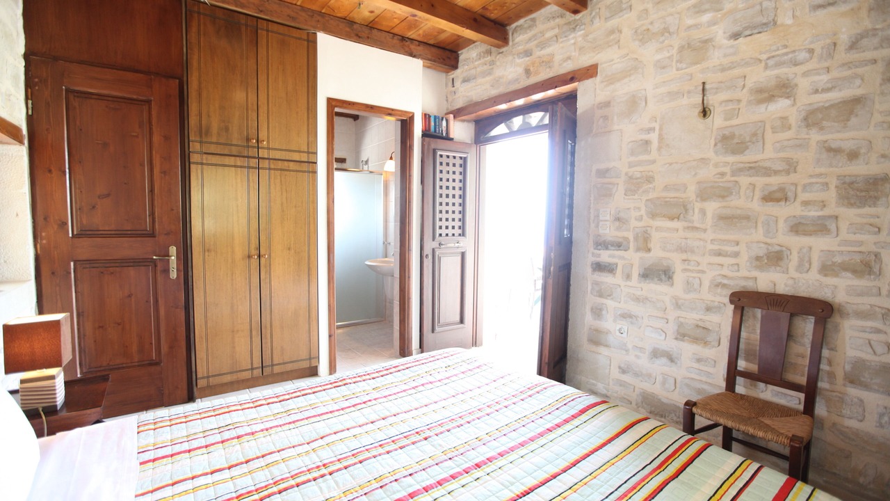 Photo of Bedroom in Atsipópoulon