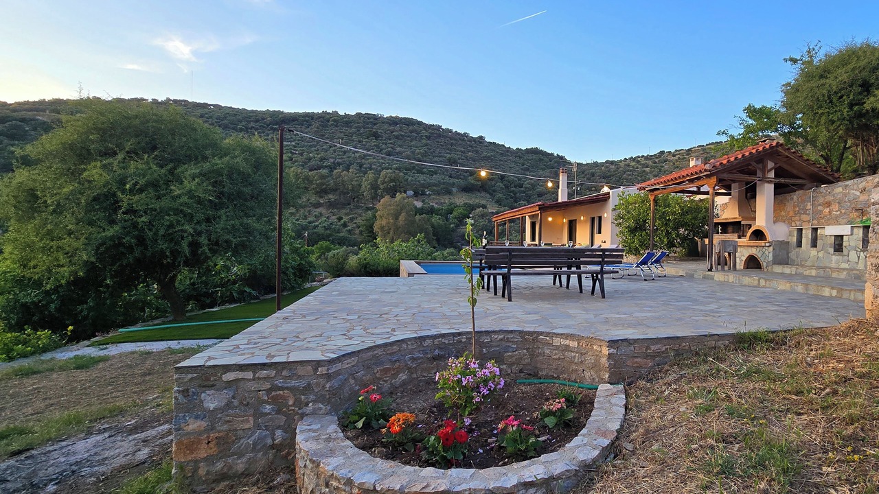 Photo of Outdoor in Kymi-Aliveri