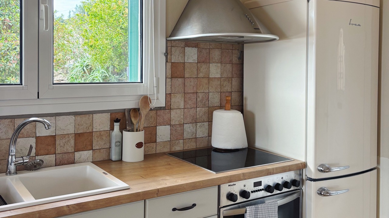 Photo of Kitchen in Evreti