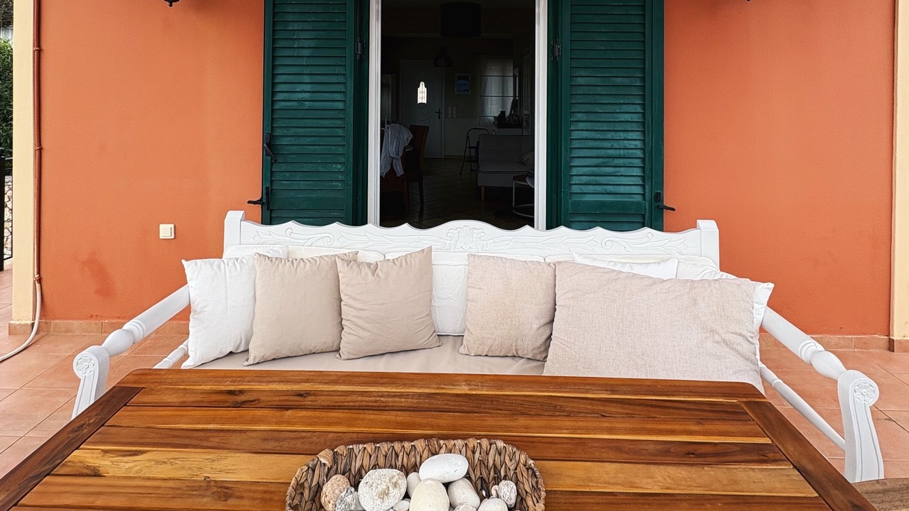 Photo of Patio Balcony in Evreti