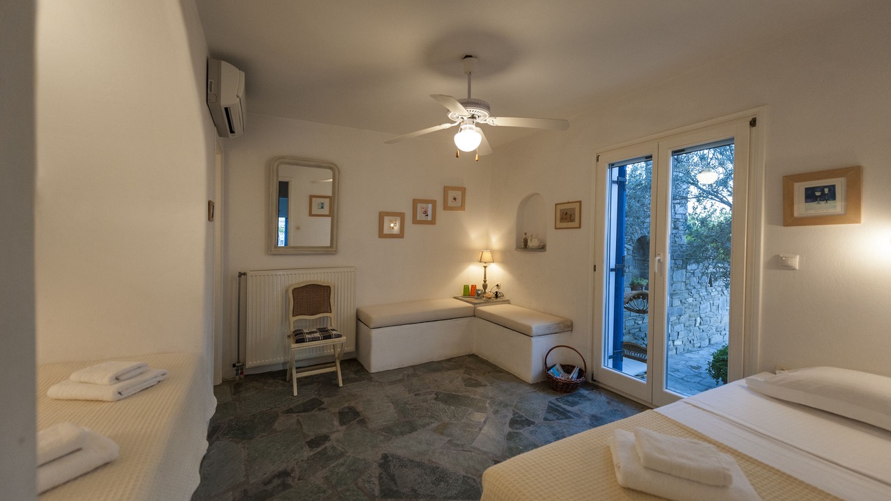 Photo of Bedroom in Paros